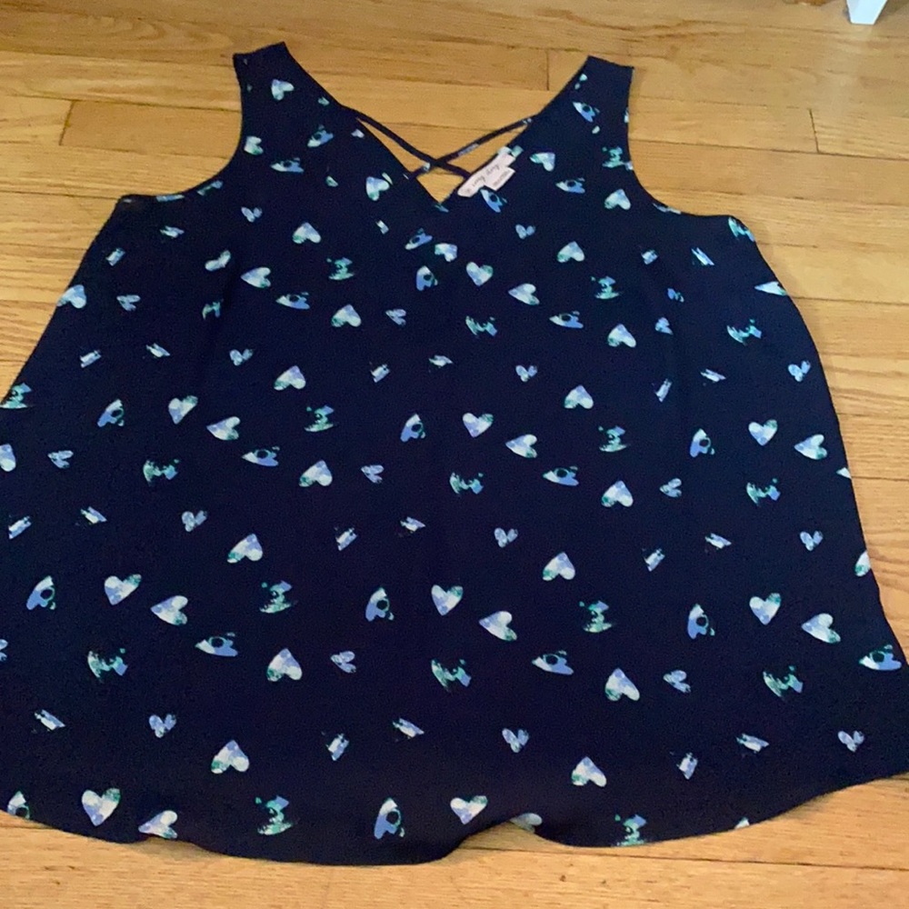 Heart Patterns Tank Top